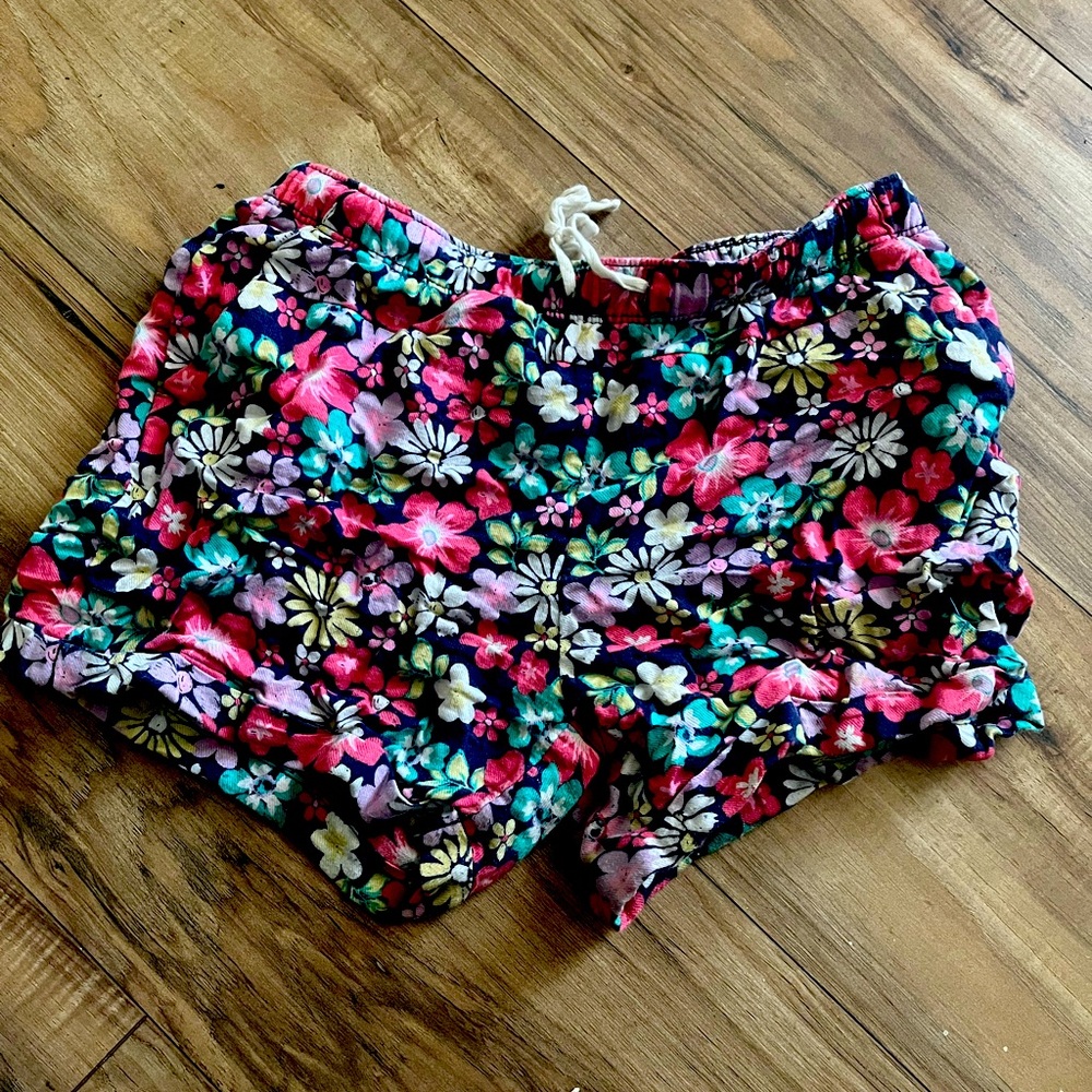 Girls Floral Shorts 🩳